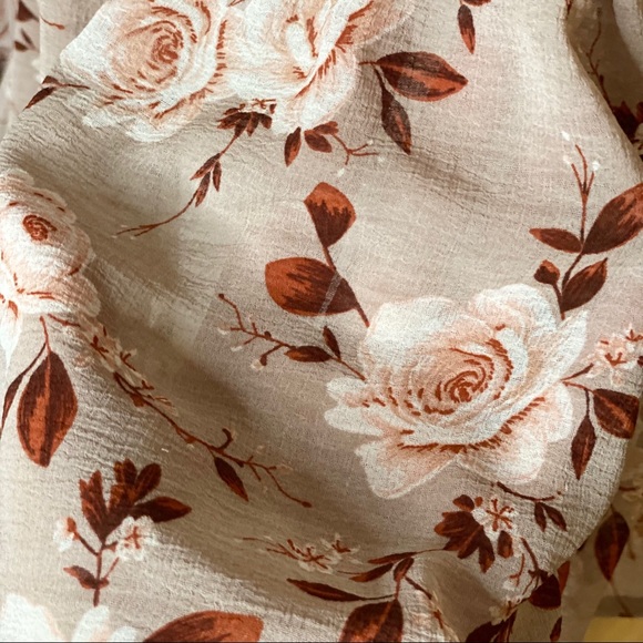 AE Boho Floral Blouse - Picture 5 of 9
